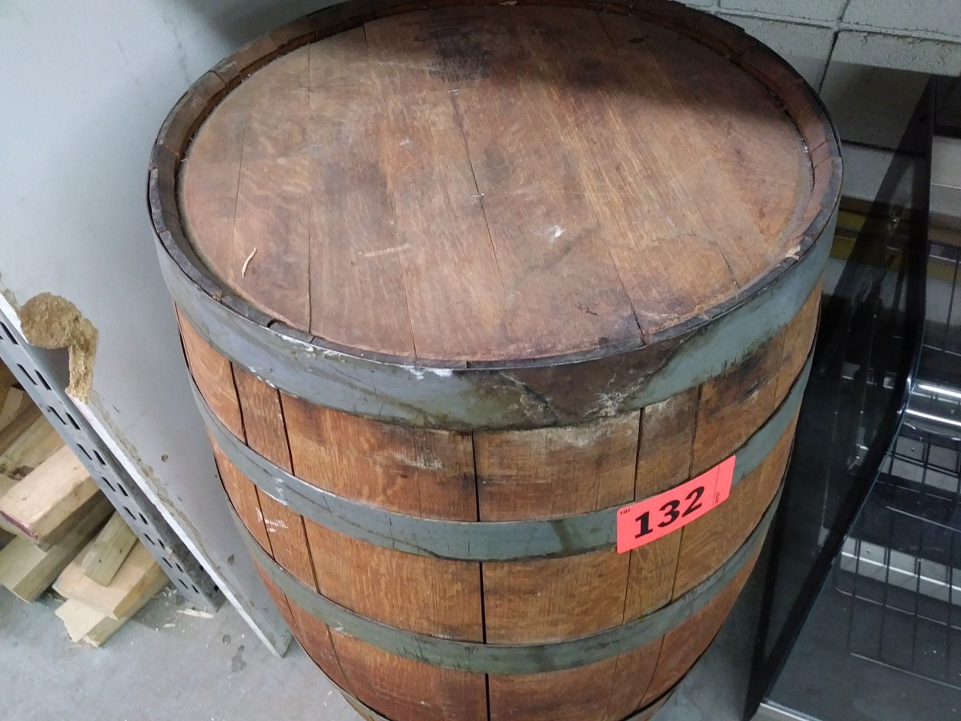 WOODEN BARREL - Image 2 of 3