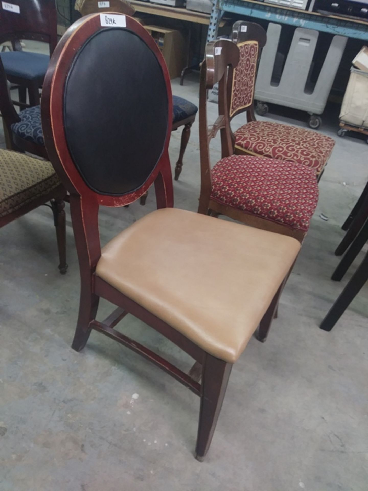 BLACK / TAN LEATHER DINING CHAIR / WOODEN FRAME (QTY X MONEY) - Image 2 of 4
