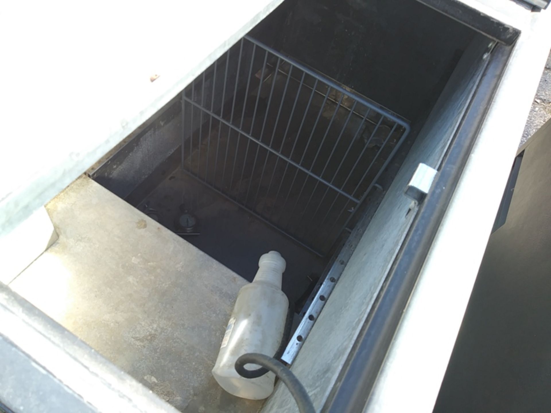 PERLICK REACH IN COOLER (BC48PG) - Image 4 of 6
