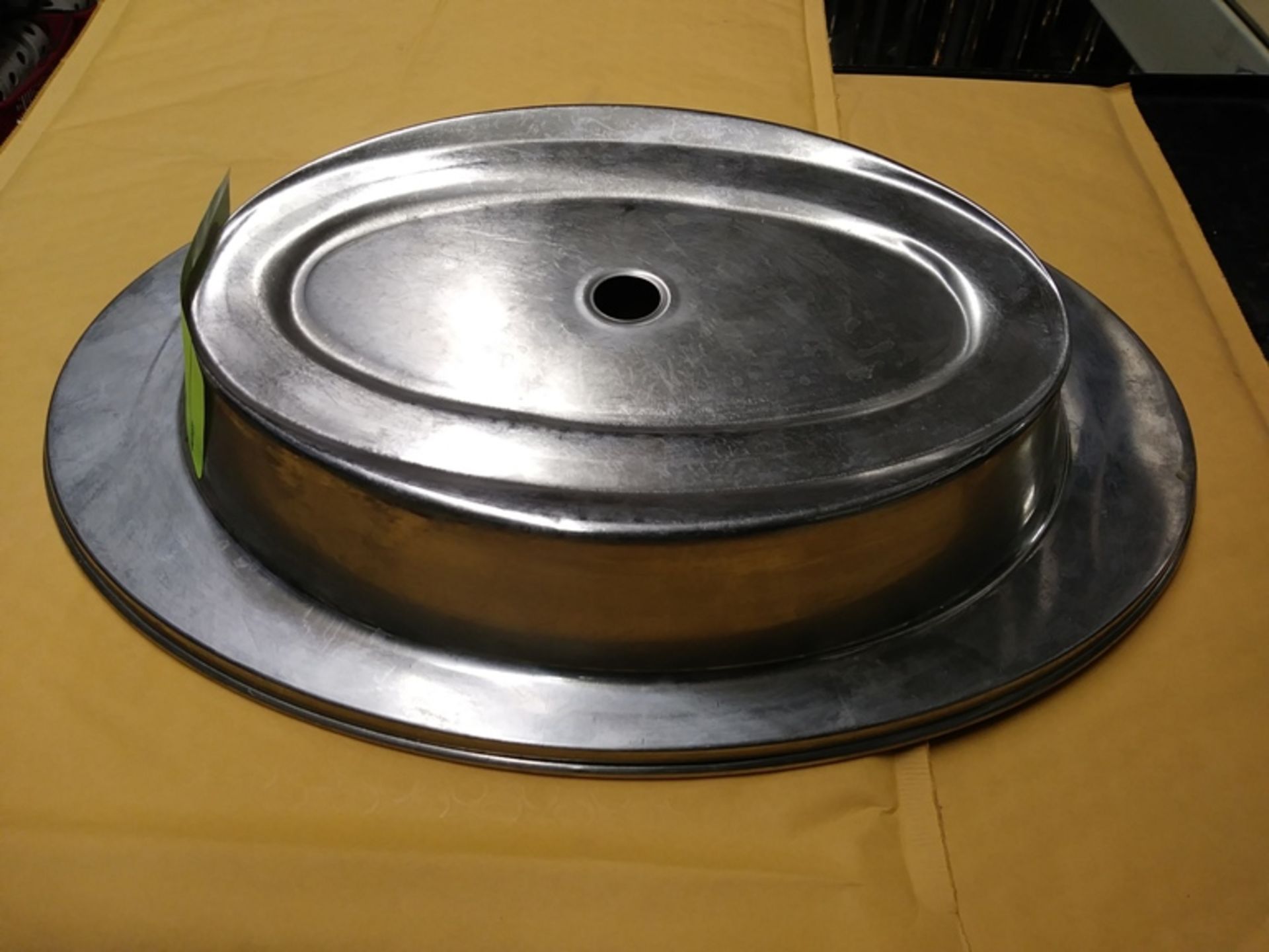12" X 17" OVAL STAINLESS STEEL PLATE COVERS (INCLUDES QTY: 67)