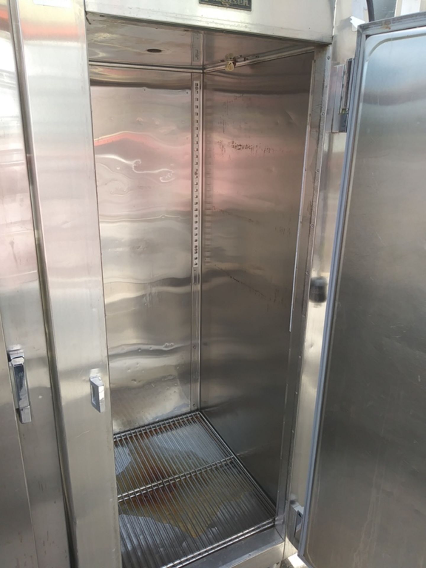 TRAULSEN SINGLE DOOR REFRIGERATOR - Image 3 of 4