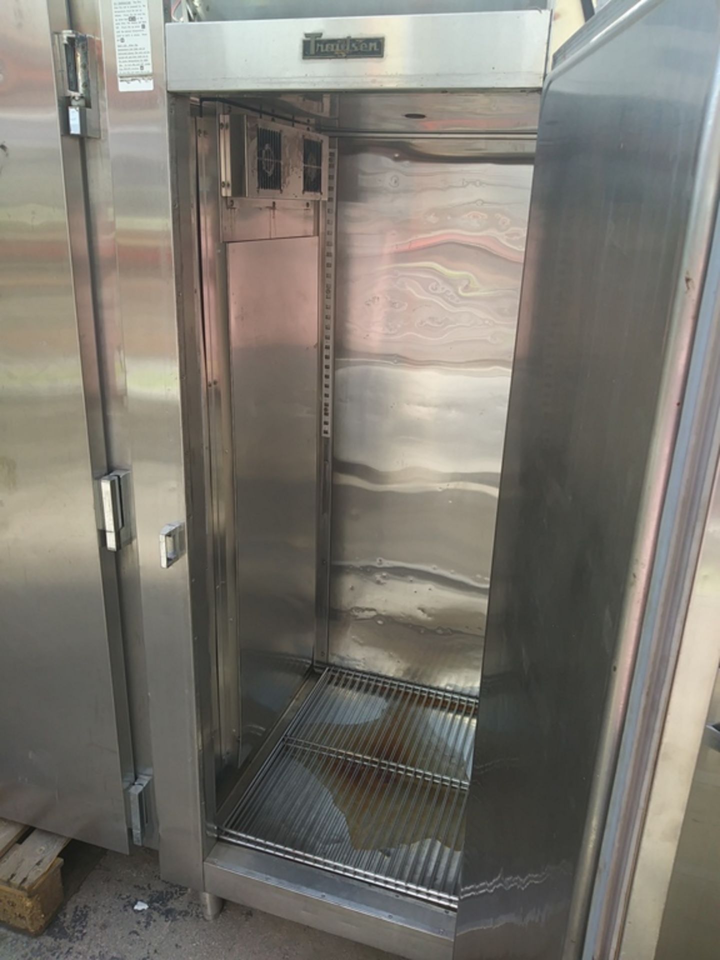 TRAULSEN SINGLE DOOR REFRIGERATOR - Image 4 of 4