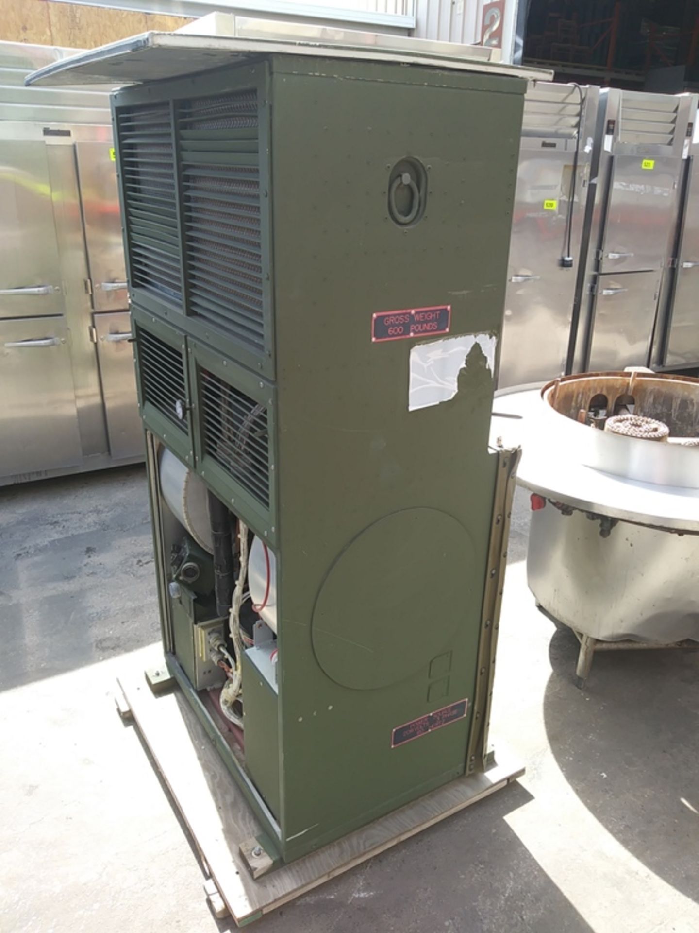 KECO A/C UNITS (F60T-2S) VERTICAL / COMPACT - Image 3 of 4