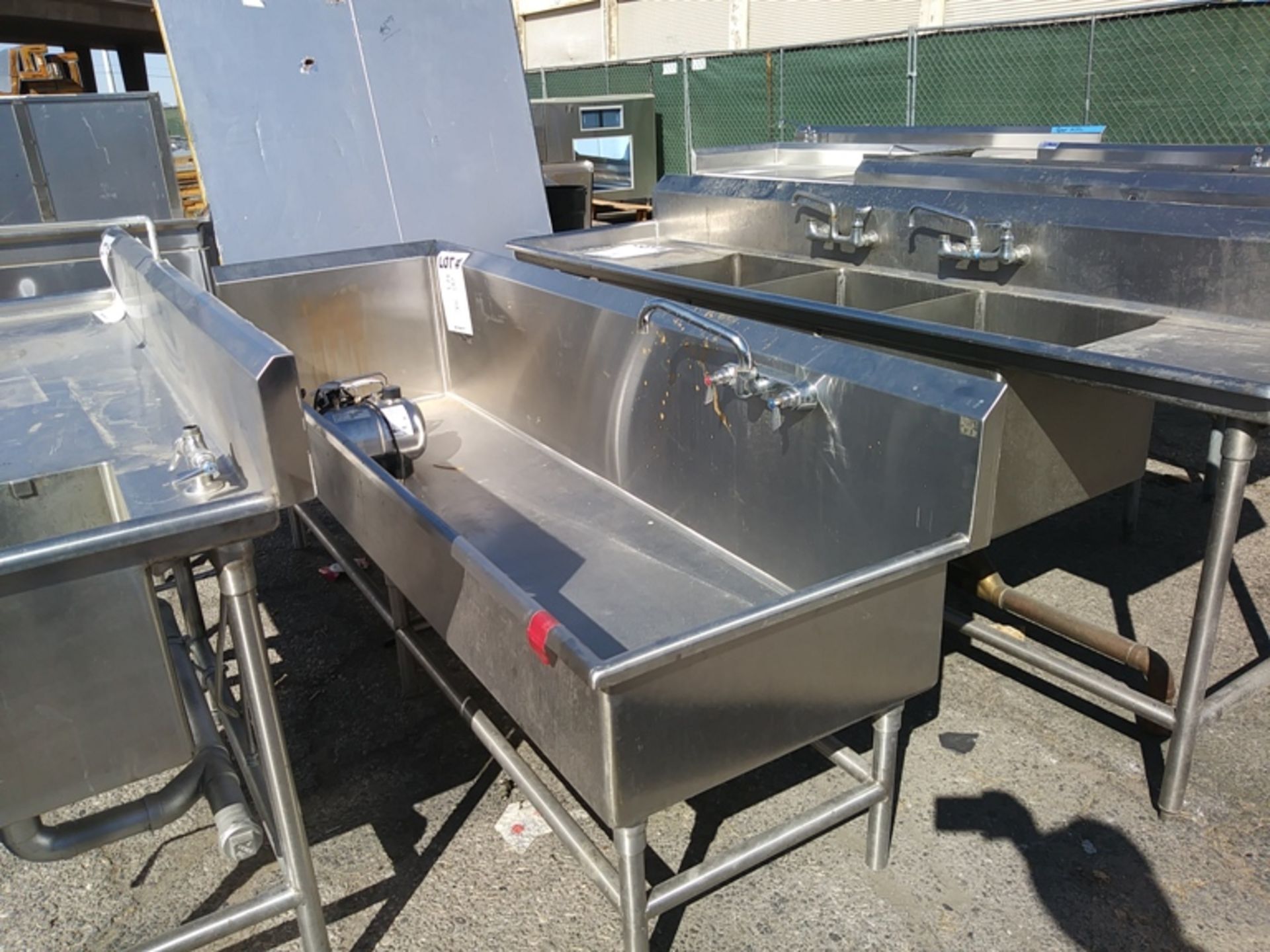 8FT LONG STAINLESS STEEL DEEP SINK