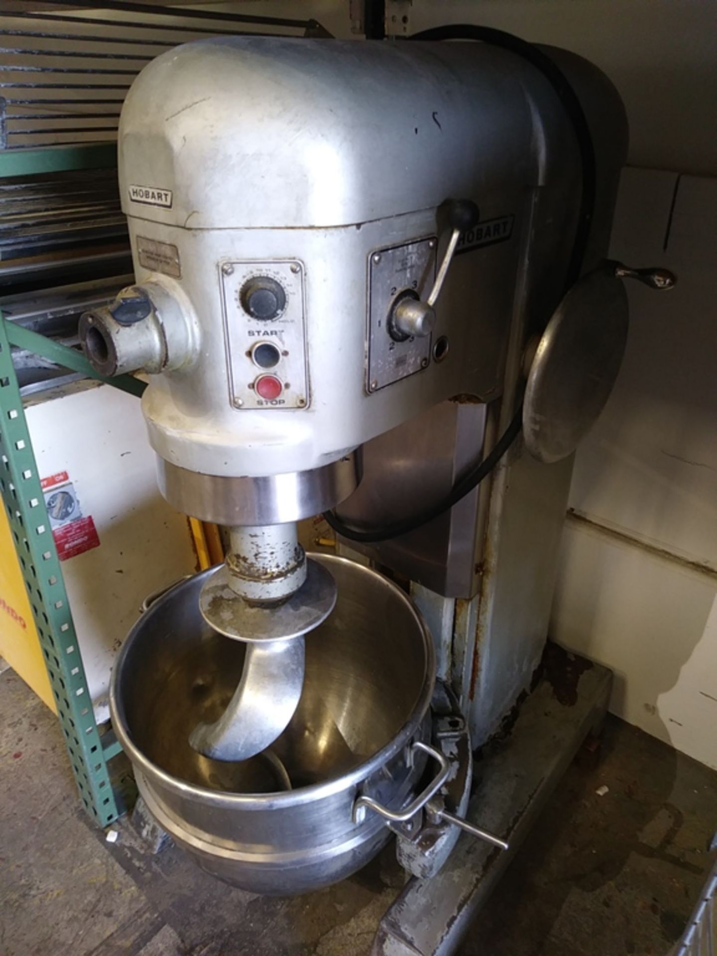 HOBART 60QT COMMERCIAL MIXER W/ ATTACHMENT (H600) - Image 5 of 6