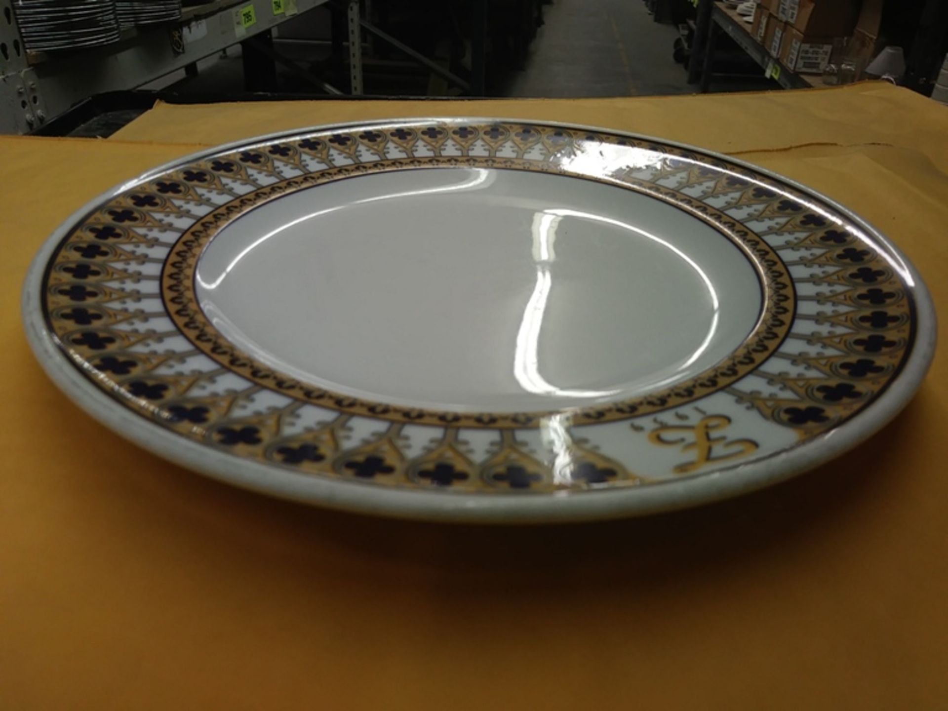 NEW 10" SCHONWALD PLATE (INCLUDES QTY: 22) - Image 3 of 3