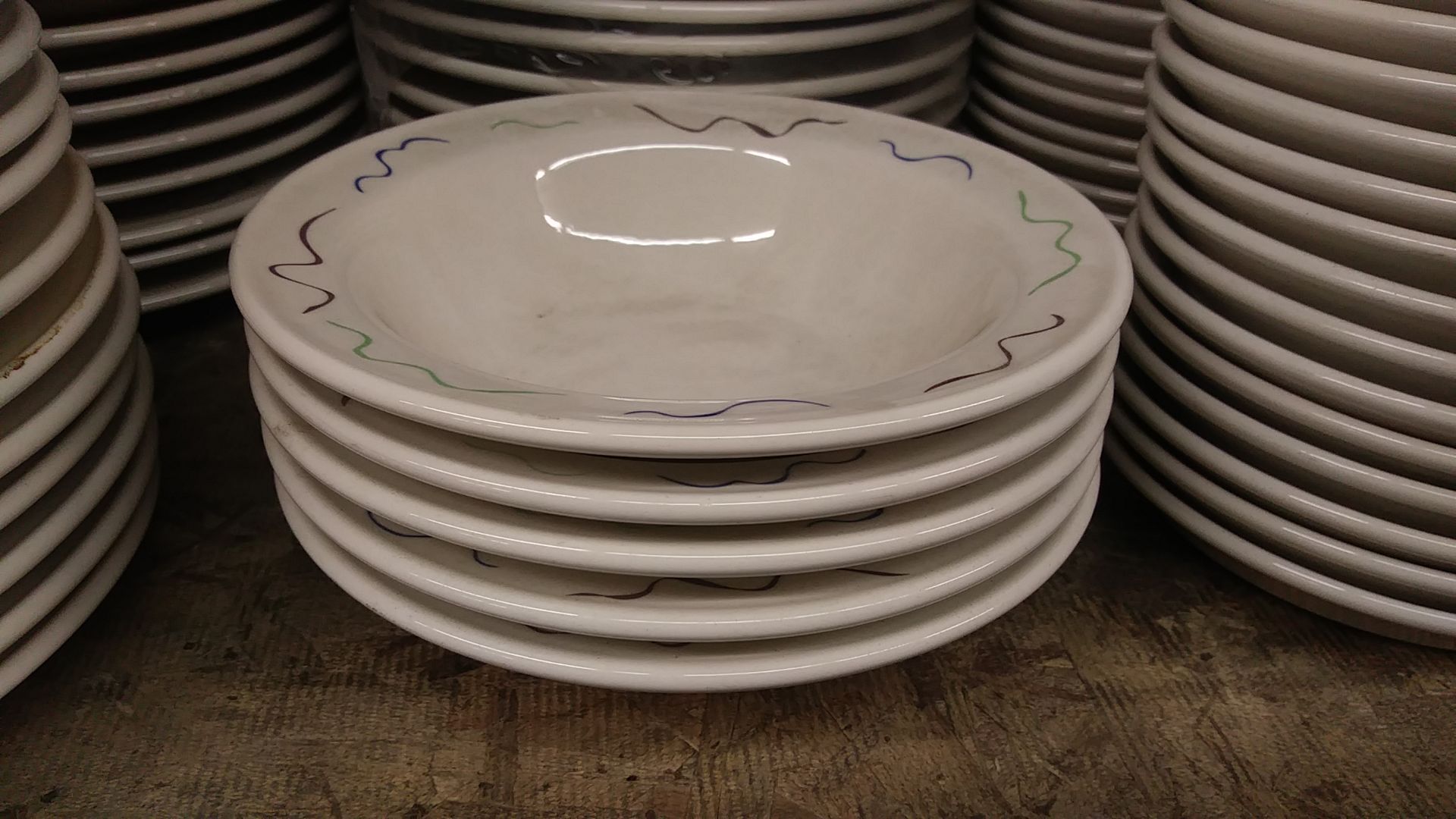 CLASSIC ONEIDA 6.25" BOWL (9610B) (includes QTY 5 in this lot) - Image 4 of 5