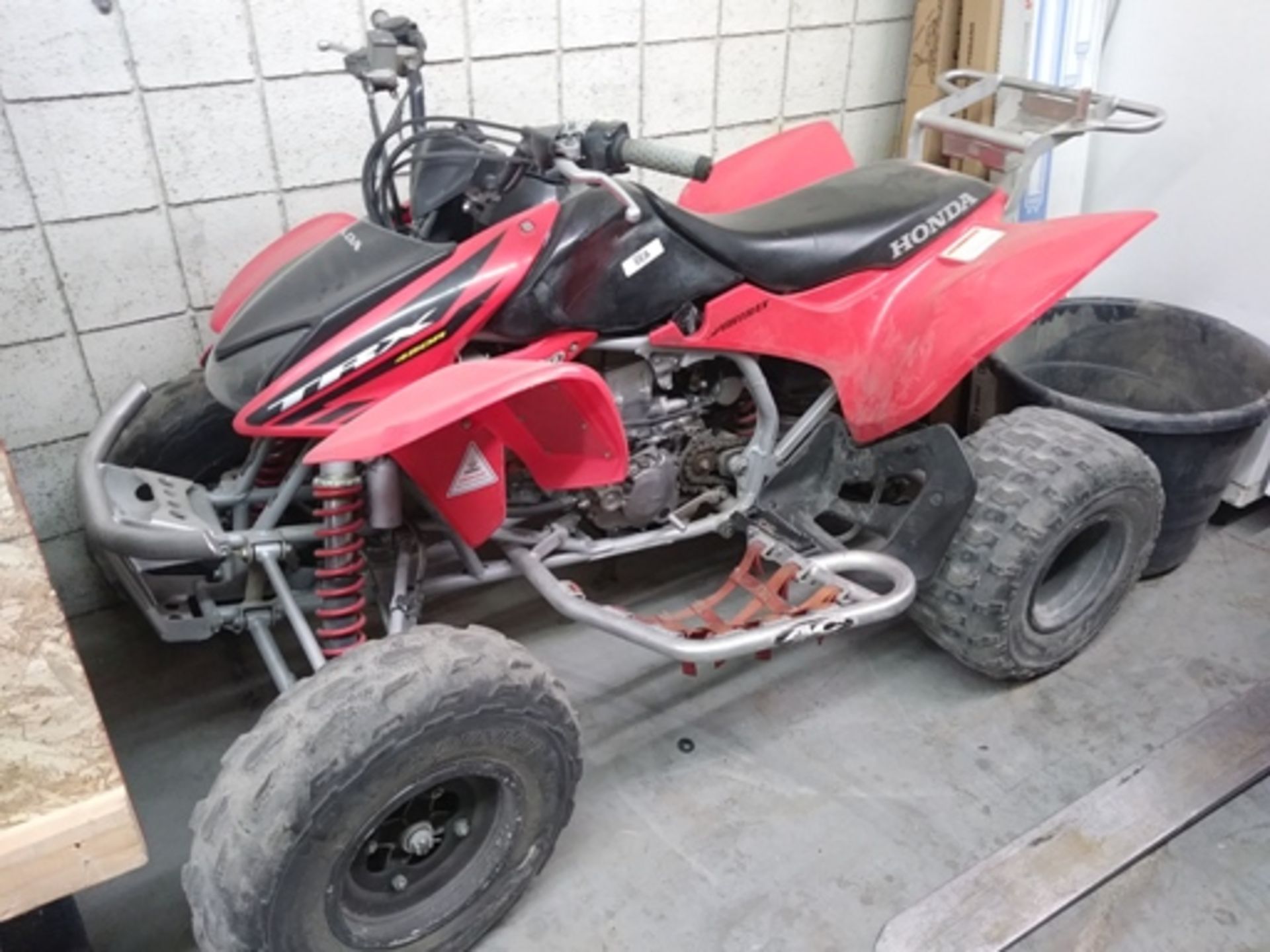 2004 HONDA TRX 450R - 4 WHEELER - MANUAL TRANSMISSION - Image 2 of 4