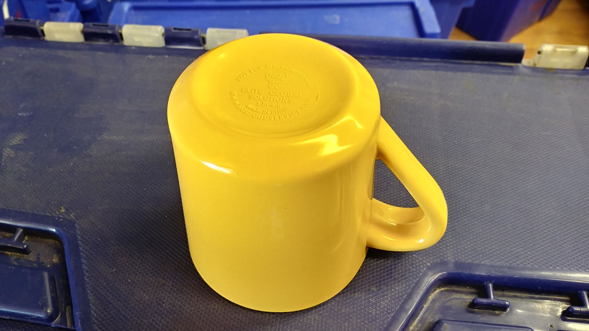 YELLOW CUP (HARD PLASTIC) (APPROX 100 PIECES IN 1 BIN) - Image 3 of 3
