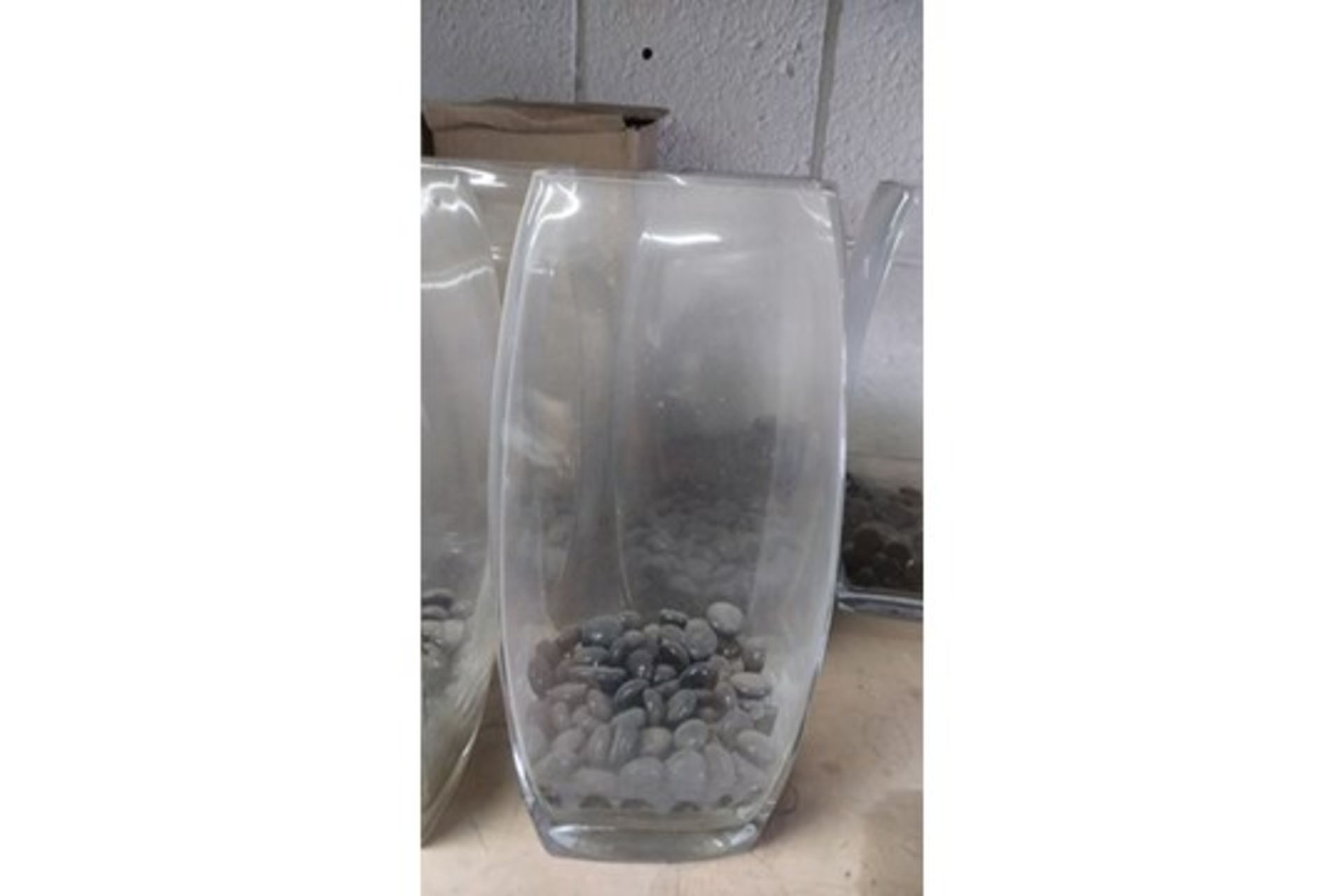 12" TALL X 5" WIDE GLASS VASE (includes QTY 5 in this lot)