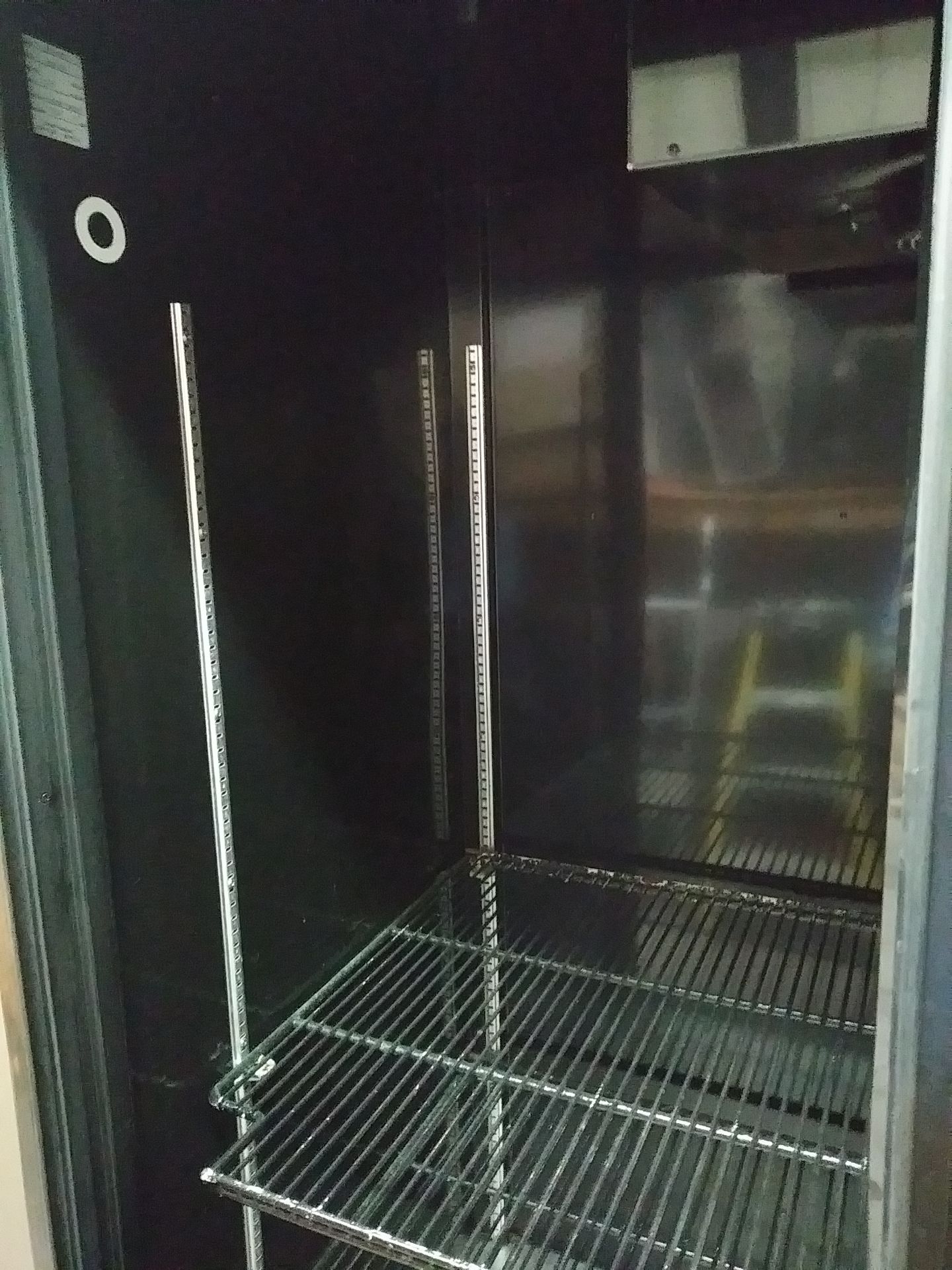 COMMERCIAL 2 DOOR GLASS REFRIGERATOR (FS540GDB) - Image 4 of 4