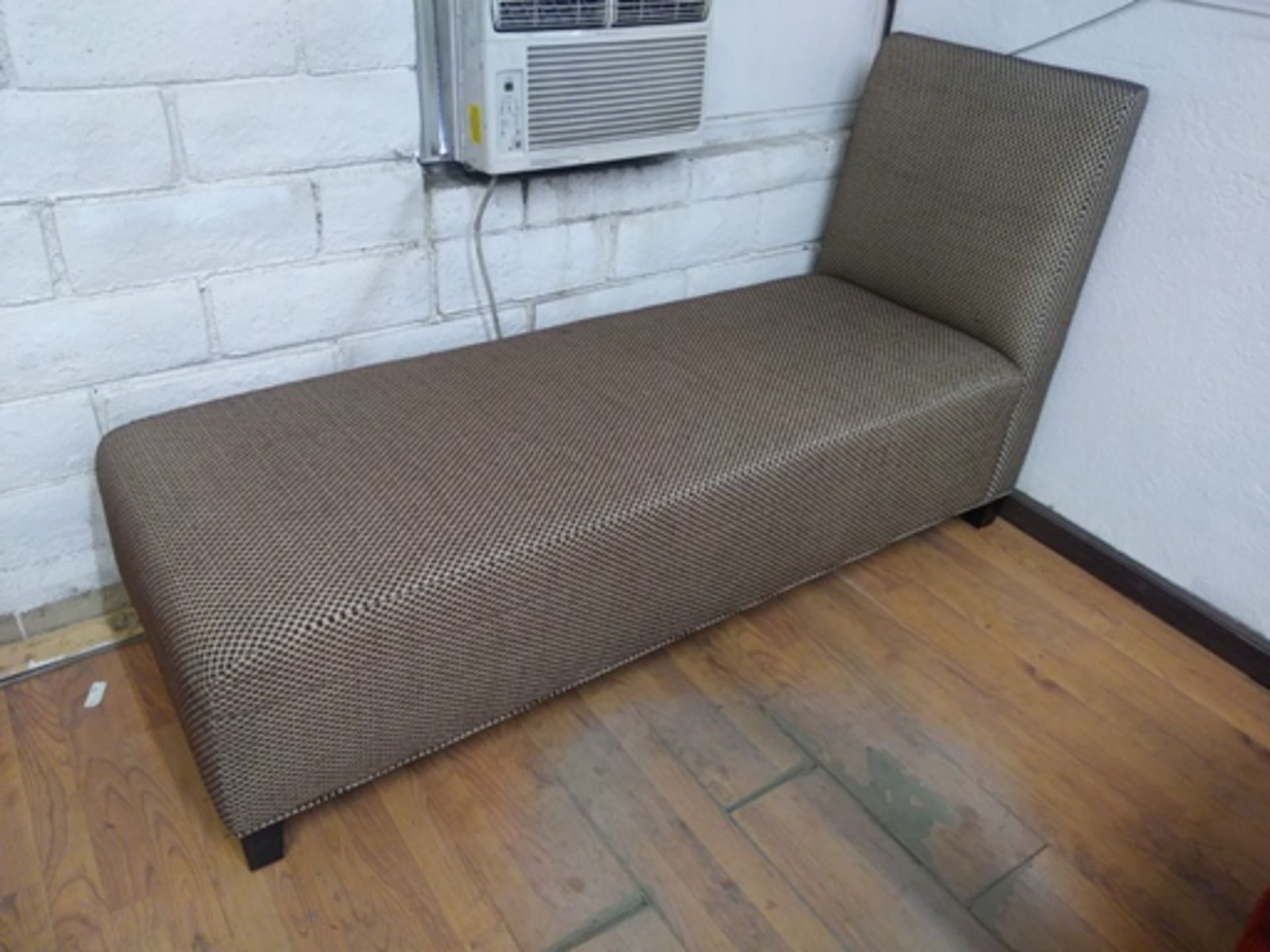 BROWN CHAISE LOUNGE