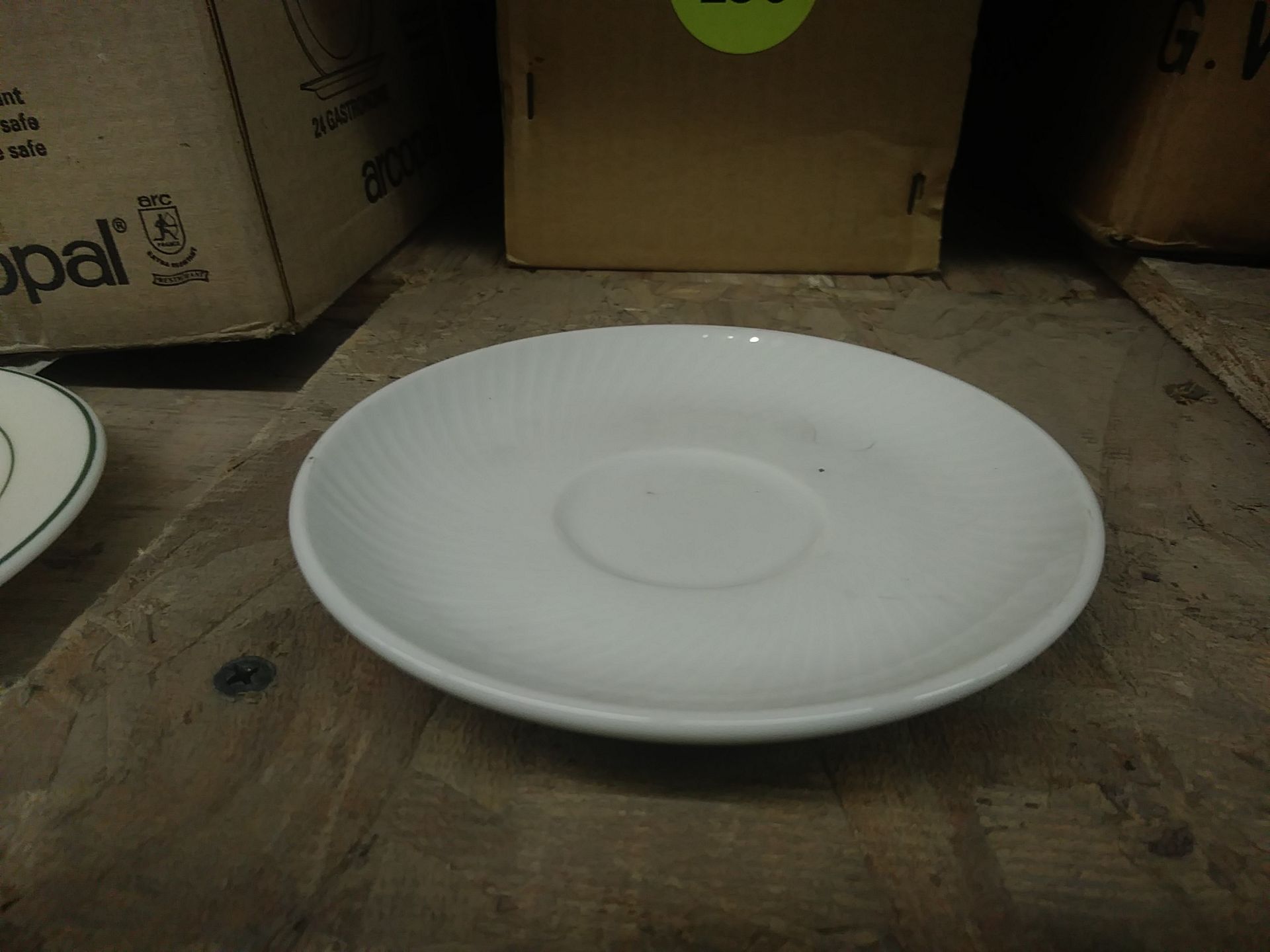 4" SWIRL WHITE SAUCER (INCLUDES QTY 175)