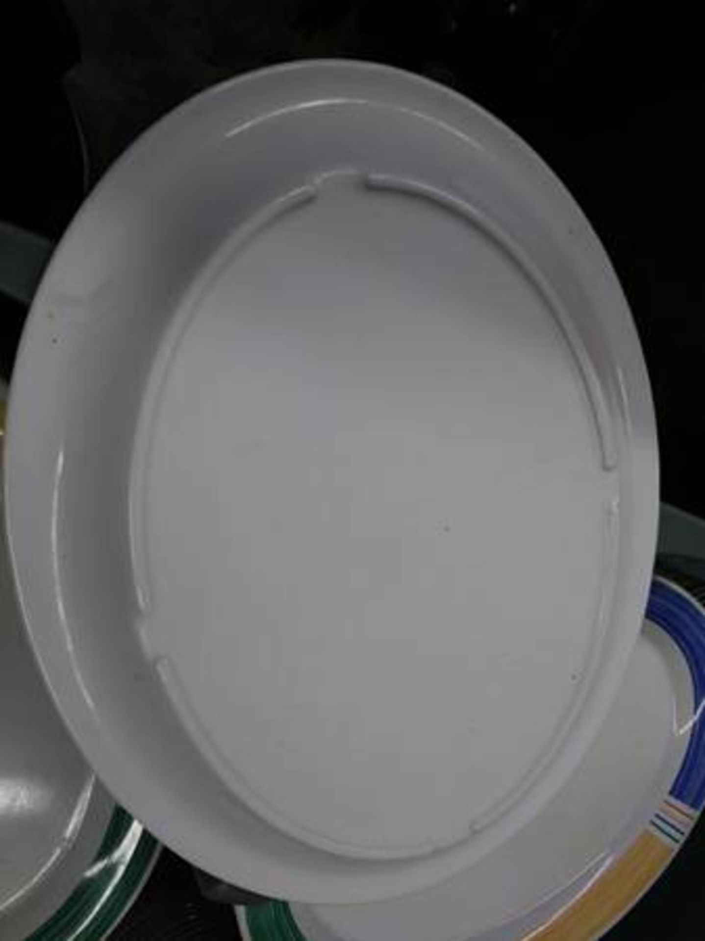 GET Melamine OVAL plates 13" x 10" (LOT INCLUDES QTY 240) - Image 2 of 2