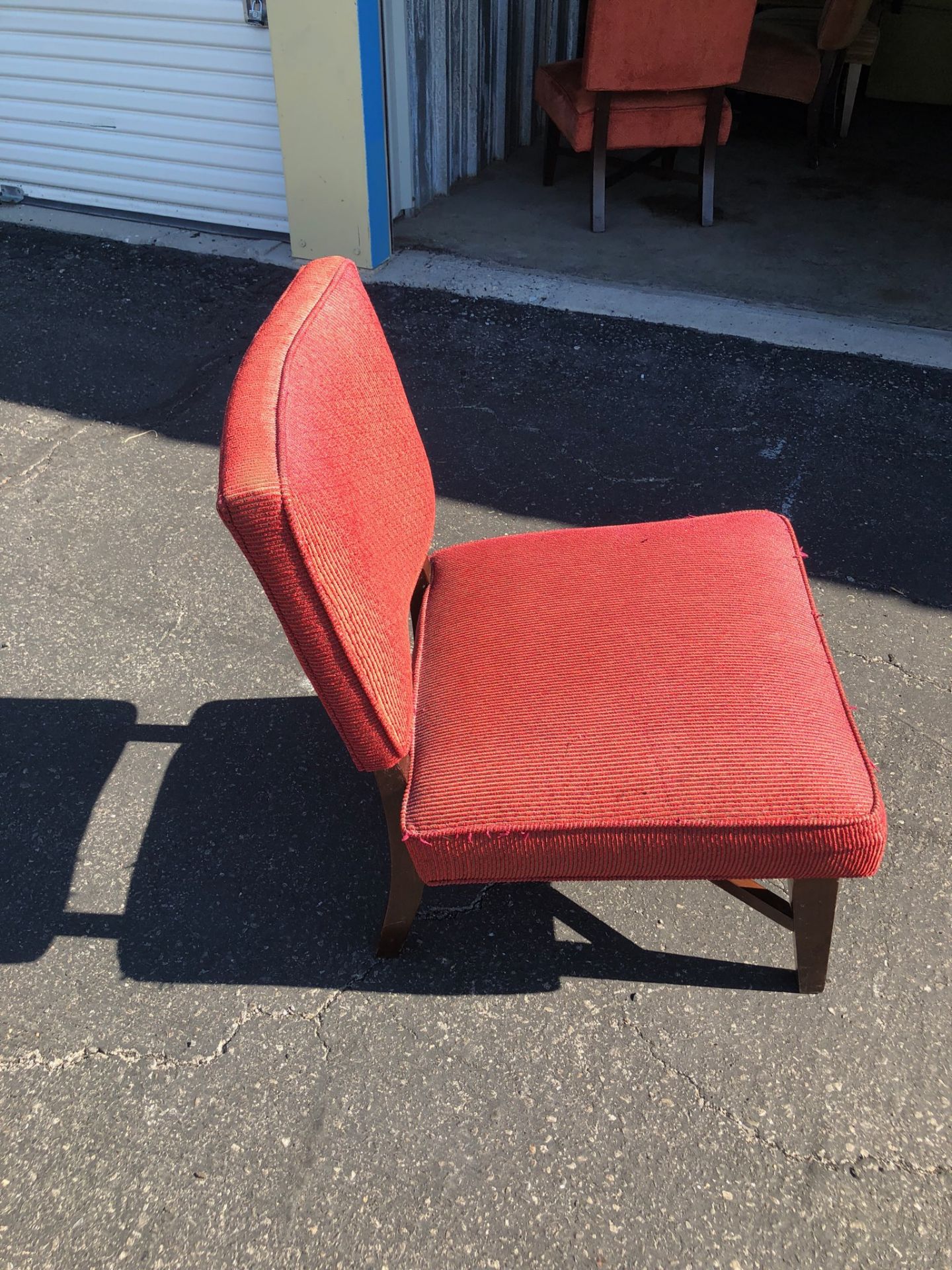 RED COLOR SIDE CHAIR (QTY X YOUR BID) - Image 2 of 3