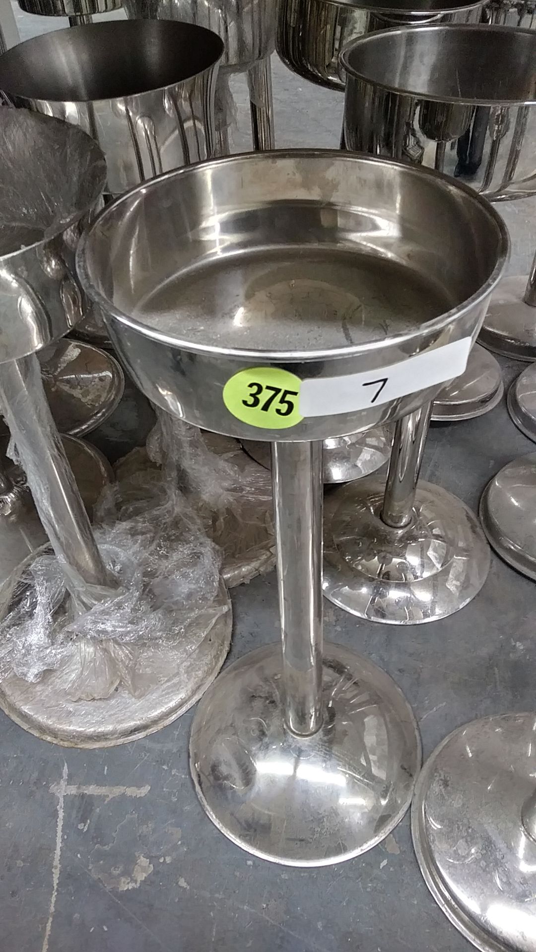 ICE / CHAMPAGNE BUCKET STANDS (INCLUDES QTY 7)