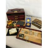 Jewellery box containing 10ct gold front & back cuff links, Various coins to include five pound coin