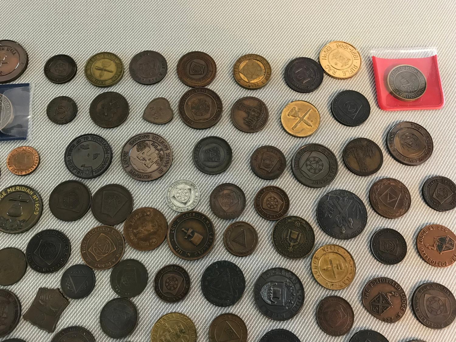 A Collection of masonic coins. Over 60 coins - Image 3 of 5