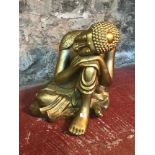 Large thai sitting buddha garden figure