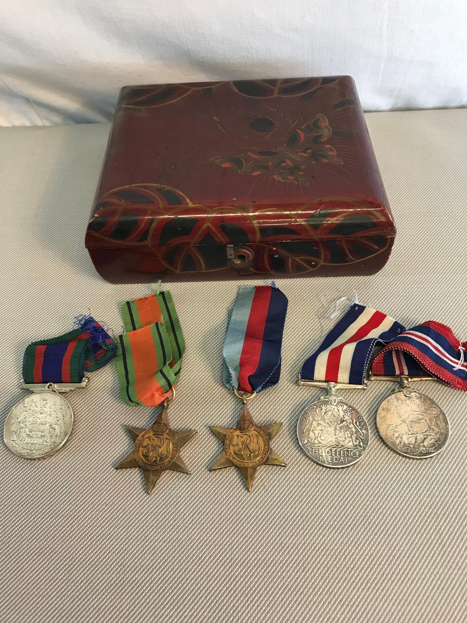 A collection of 5 WW2 medals to include Canada voluntary service medal, France and Germany star - Image 2 of 2