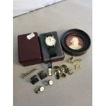 Collection of Odds to include Seiko mens watch, 5 Pairs of Cuff links which includes silver and gold