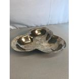 Sheffield silver Large scalloped dish on bun feet. Makers Aitkin Brothers and dated 1904. Measures