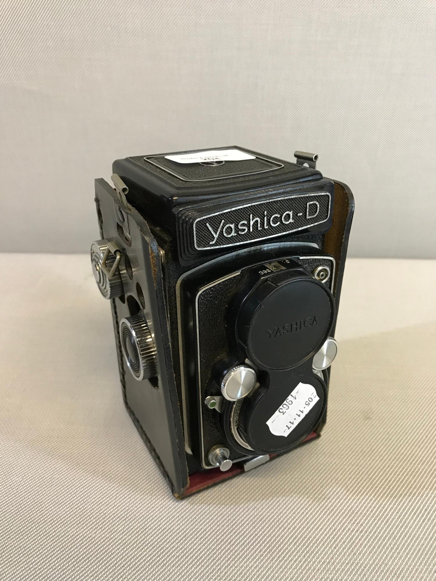Yashica -D Camera