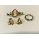 9ct gold cameo brooch, 9ct Celtic earrings & 9ct band ring (8.11grams)