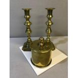 WW2 1918 Trench art brass shell lidded pot. Measures 12cm in height. Together with a pair of