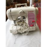 Singer electric sewing machine "Featherweight" working