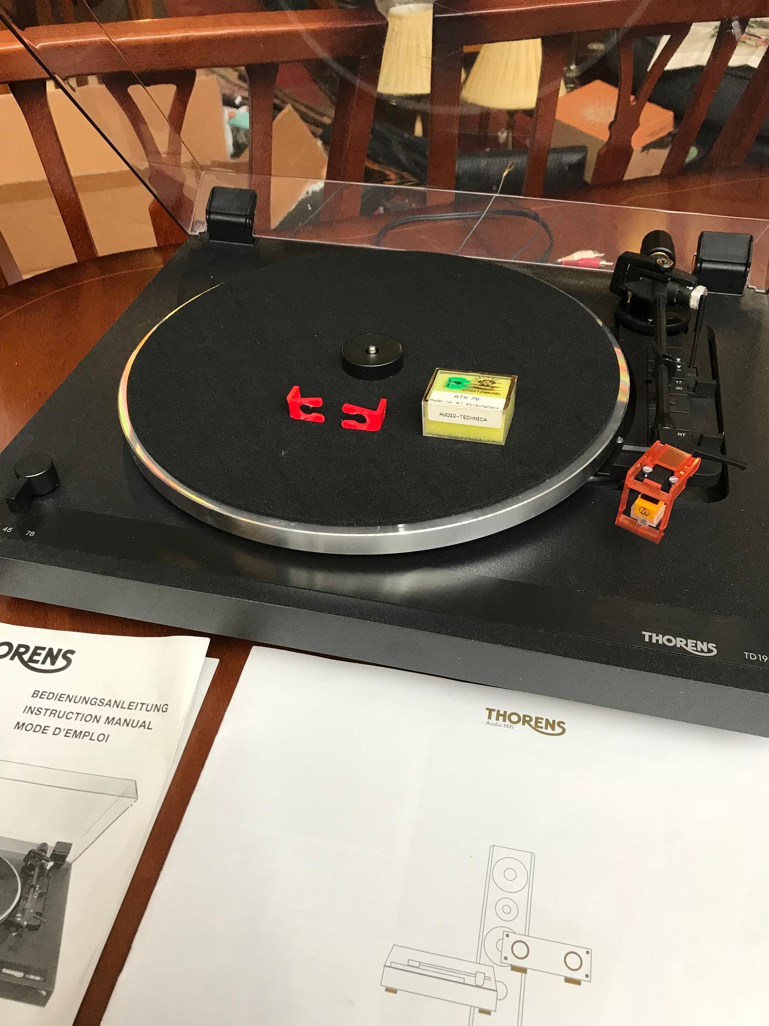 Thorens TD 190 Turntable with instruction booklets. Needs power pack. Comes with spare needle. - Image 2 of 3