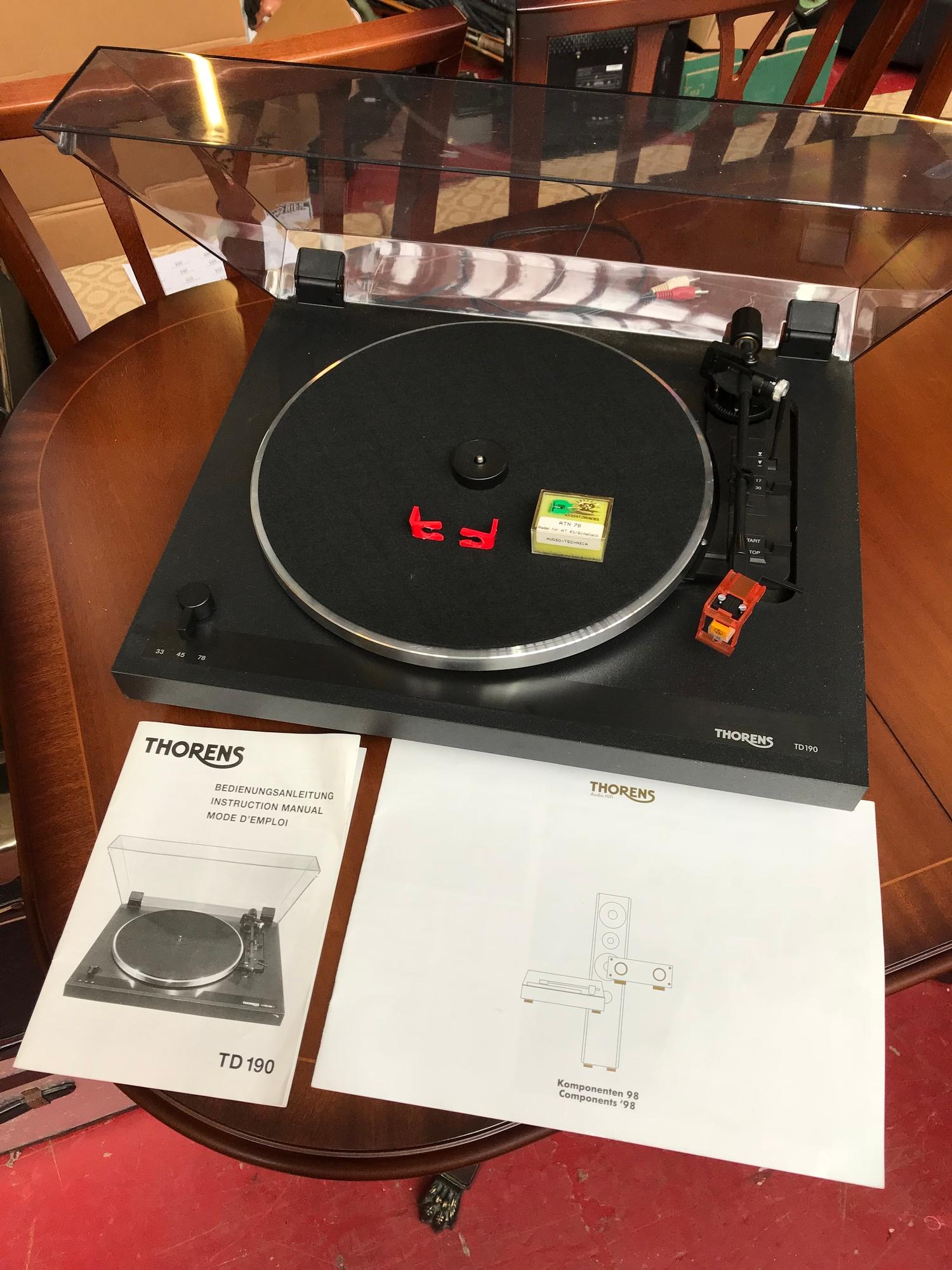 Thorens TD 190 Turntable with instruction booklets. Needs power pack. Comes with spare needle.