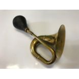 Vintage brass car horn, working condition.