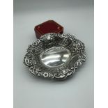 A London silver pierced dish, Makers Israel Freeman & Son Ltd, Dated 1972, measures 2.5x15.5x12.5cm