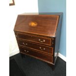 A Georgian inlaid 3 drawer writing bureau. Measures 96x76x41cm, in need of attention