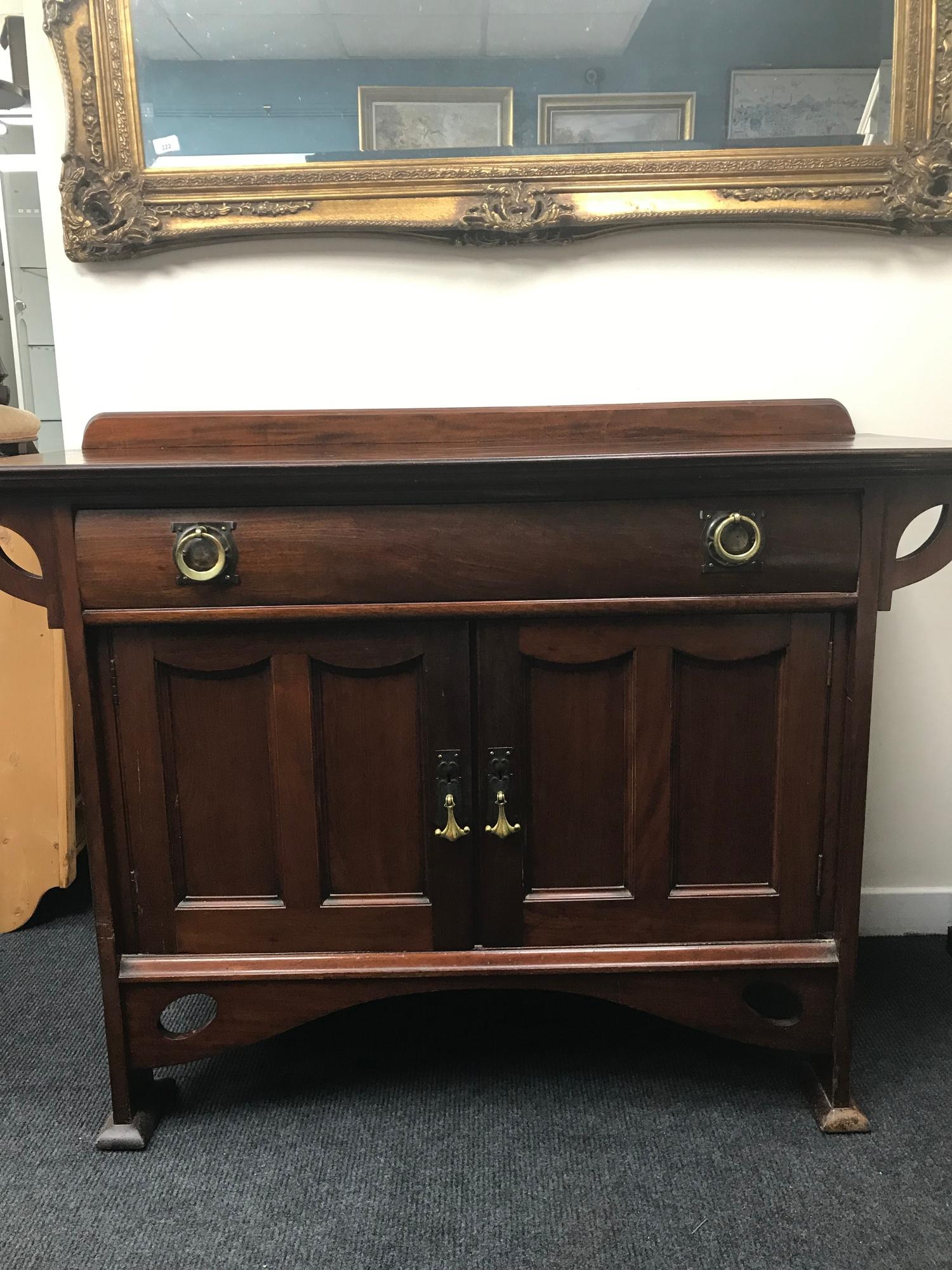 A Fine example of a Art Nouveau Arts & Crafts sideboard. Consists of one long wide drawer with 2 - Image 3 of 4