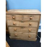 A Victorian pine 2 over 3 drawer chest. Measures 100x100x51cm