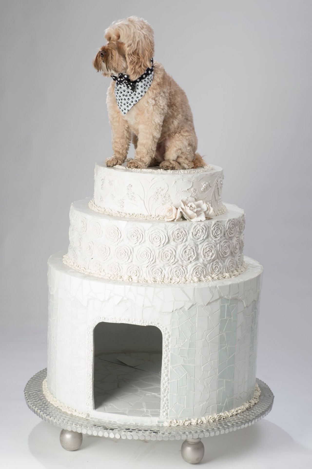 Jeff Monsein - The Royal Wedding Cake House - Image 7 of 9