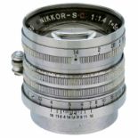 Nikkor-S.C 1,4/5 cm für Leica-Schraub, um 1951 Nippon Kogaku, Tokyo. Nr. 316089, Chrom, Feet, mit