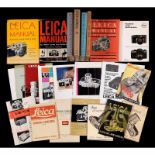 Leitz-Literatur Viele Händlerkataloge und Handbücher in englischer Sprache, 7 x Leica Manual (50er