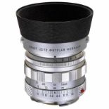 Summilux 1,4/50 mm, 1964 Leitz, Wetzlar. Nr. 2028218, Chrom, grob gezackt. Fokussierung