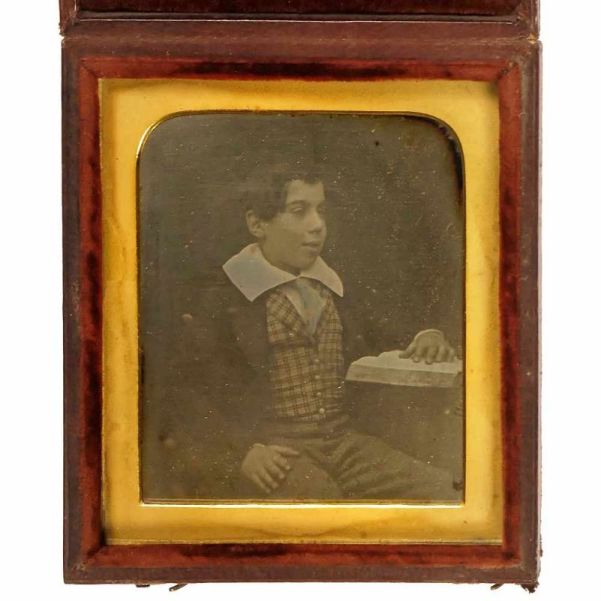 Daguerreotypie eines Jungen, um 1845 Anonym, Sechstelplatte, schönes und gut erhaltenes Portrait
