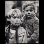 Peter Fischer: "Verwahrloste Jugend" (Neglected Youth), 10.11.1946 Gelatin image, Agfa-Brovira paper