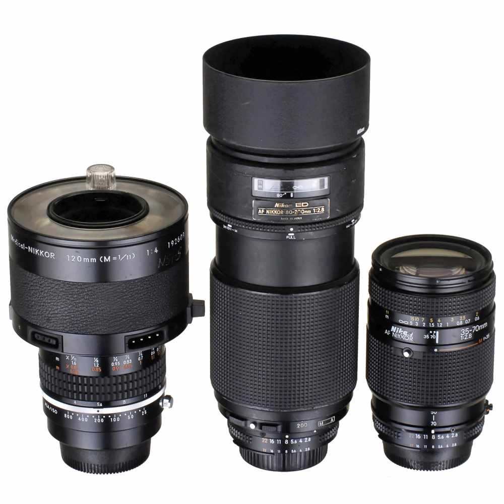 AF-Nikkor 2,8/35-70 mm and AF-Nikkor ED 2,8/80-200 mm Nikon, Japan. 1) AF-Nikkor 2,8/35-70 mm, no.