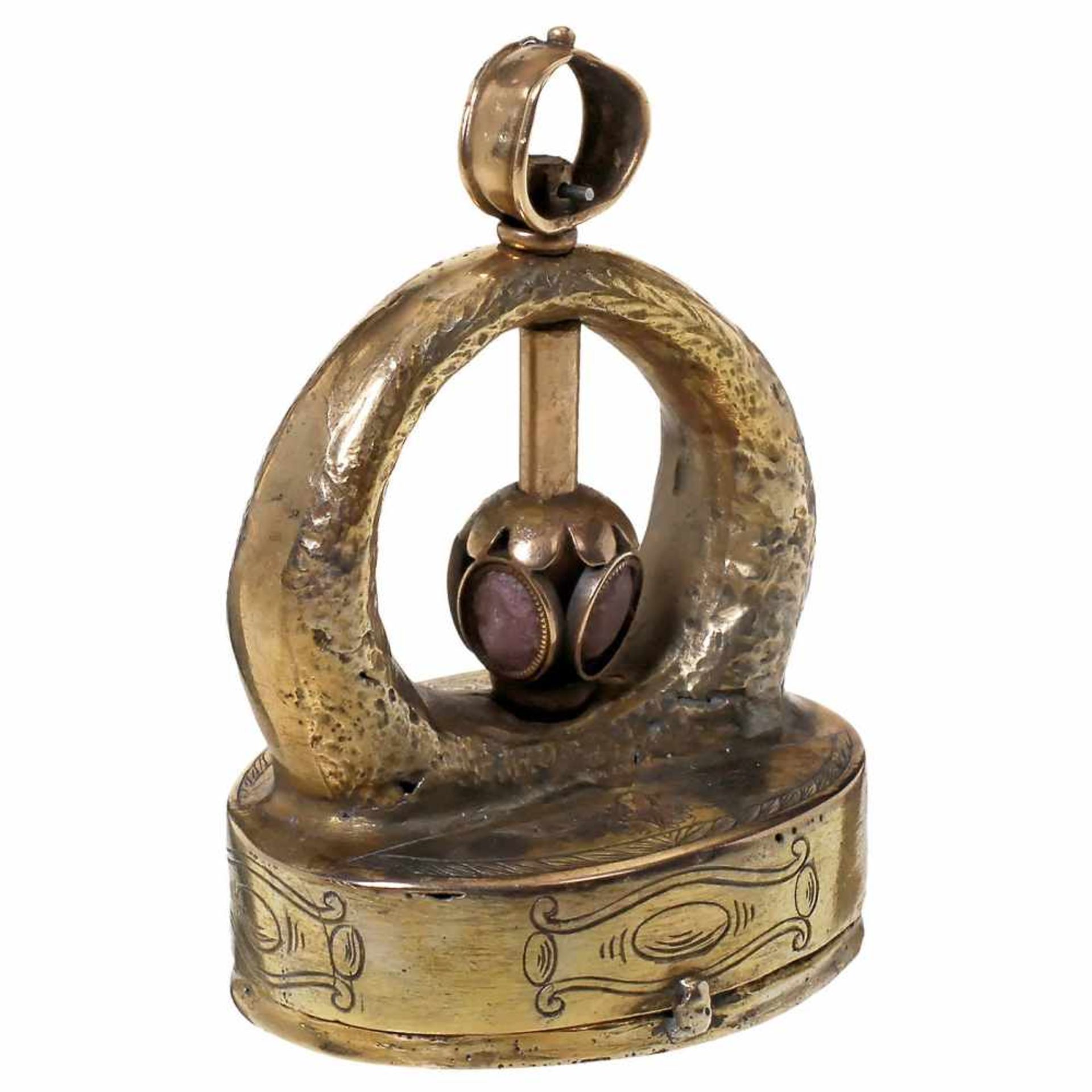 Gilt-Metal Musical Fob, c. 1815Playing a single air, with barillet movement, stack of eight teeth (