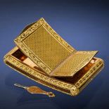 Exceptional 18-Carat Curved Musical Gold Snuffbox, c. 1812No. 203, with five-pillared barillet