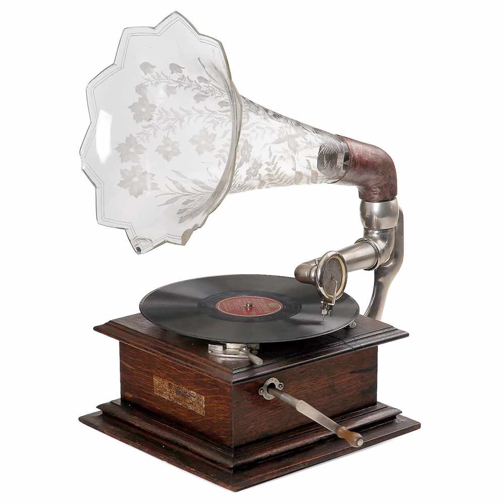 "The Gramophone" with Glass Horn, c. 1915Oak case with original decal, metal reproducer, cut glass