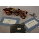 A collection of Franklin Mint collectibles: aeroplanes, plates, knives, etc., all boxed (28)