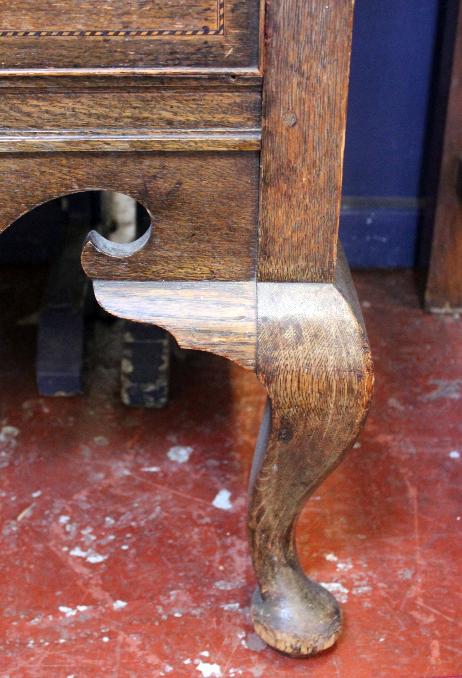 A George III style oak two part dresser with parquetry stringing 220cm high, 190cm wide - Image 4 of 4