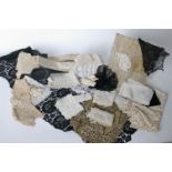 A collection of late 19th and early 20th Century lace and edgings, to include a length of metallic